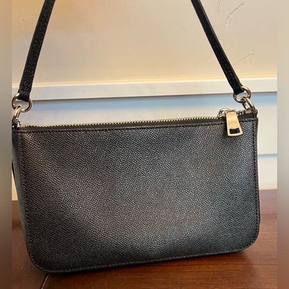 Sold - Picture 6 of 9